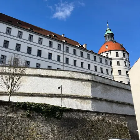 Zimmer Zum Vermieten Direkt An Der Donau Und Am Schloss Neuburg an Der Donau Exterior photo
