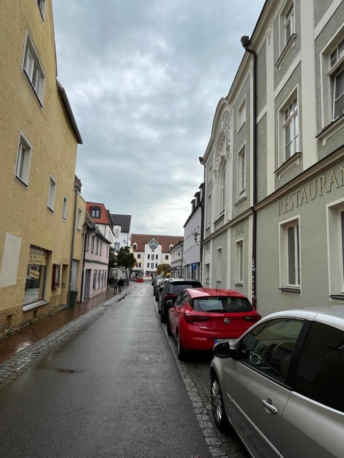 Zum Vermieten Direkt An Der Donau Und Am Schloss Apartamento Neuburg an Der Donau